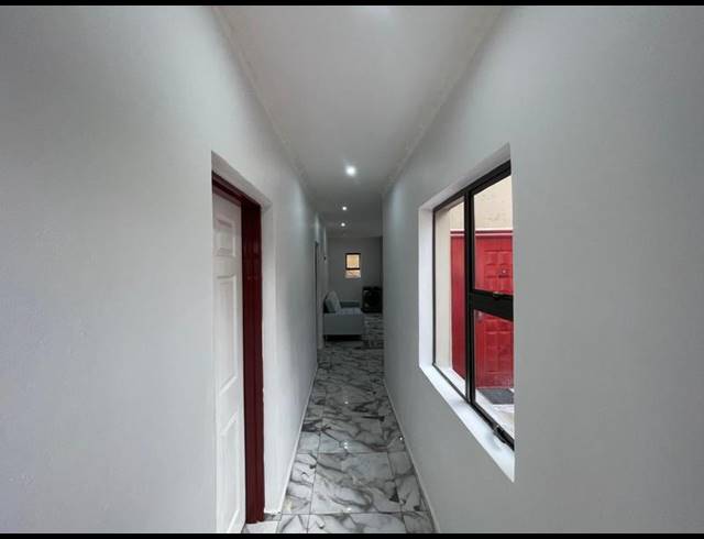 BUSINESS FOR SALE IN DIEPKLOOF ZONE 4